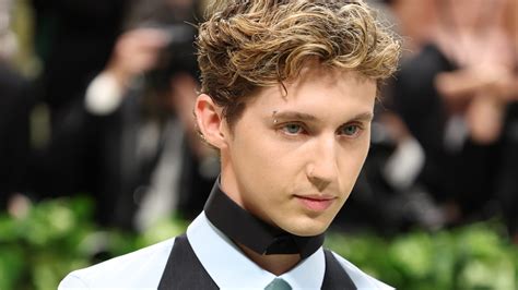 met gala prada 2024|troye sivan met gala.